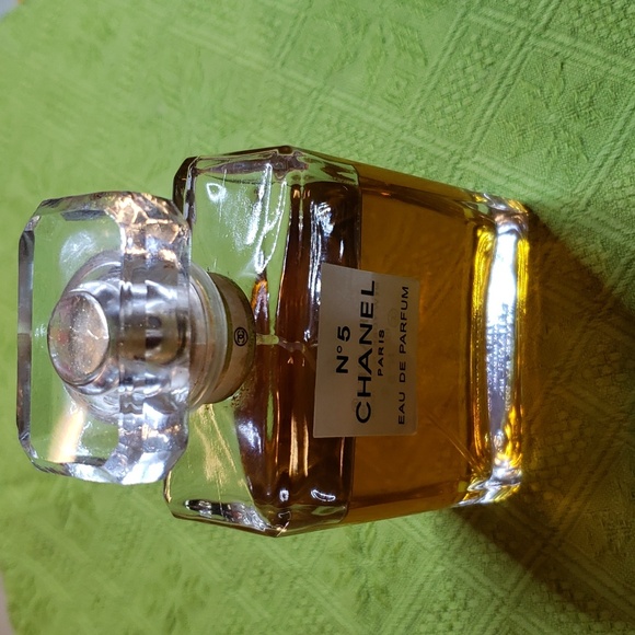 Vintage Bottle of Chanel - Picture 8 of 8
